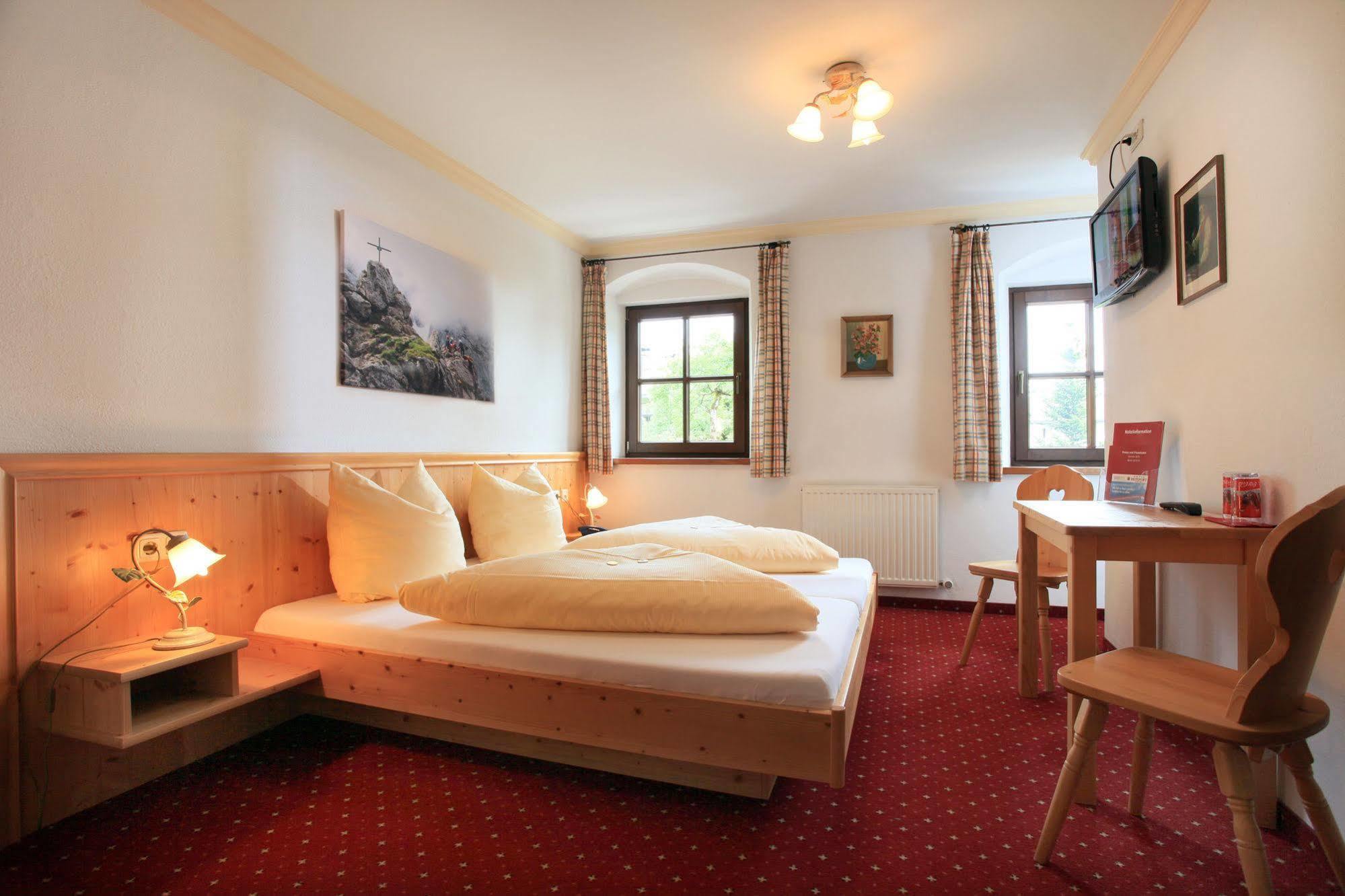 Hotel Reitlwirt Brixen im Thale Exterior photo